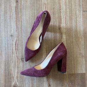 Like New Nine West 4" Wine Burgundy Plum Suede Block Heel - 10M